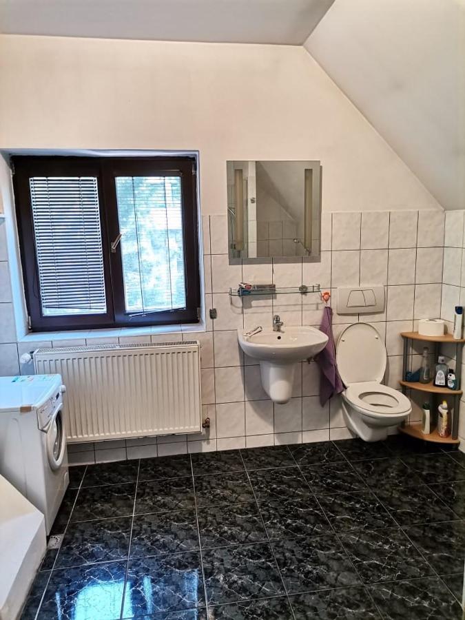 Anh' Private Rooms For Tourist Bratislava Exterior foto